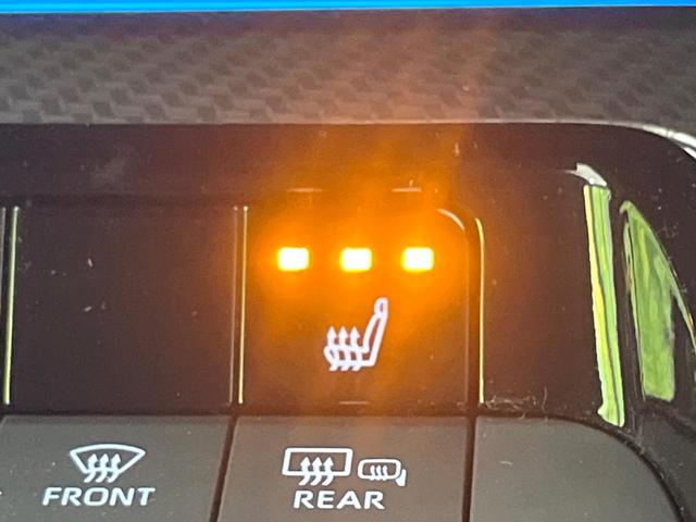 プリウス Ｇ　禁煙車　８型デイスプレイオーディオ　全周囲カメラ　衝突軽減装置　レーダークルーズ　ＥＴＣ　Ｂｌｕｅｔｏｏｔｈ　フルセグ　ドラレコ　コーナーセンサー　スマートキー　シートヒーター　ＬＥＤヘッド（48枚目）