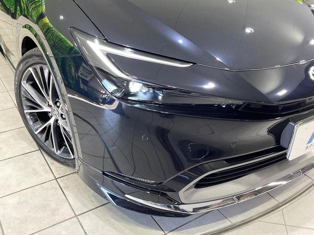 プリウス Ｚ　禁煙車　モデリスタエアロ　パノラマルーフ　全周囲カメラ　衝突被害軽減システム　レーダークルーズ　１２．３型ディスプレイオーディオ　電動リアゲート　前席シートエアコン　パワーシート　ＬＥＤヘッド　ＥＴＣ（12枚目）