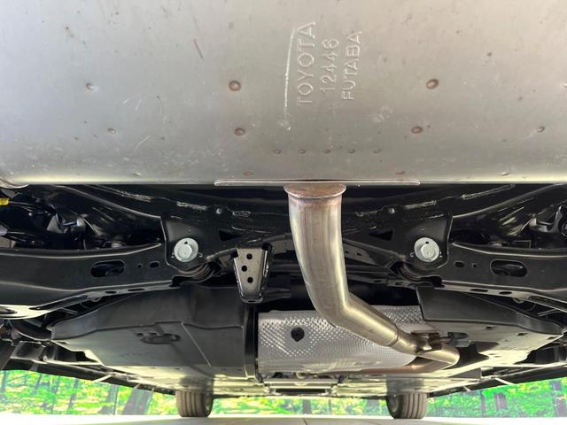 プリウス Ｚ　禁煙車　モデリスタエアロ　パノラマルーフ　全周囲カメラ　衝突被害軽減システム　レーダークルーズ　１２．３型ディスプレイオーディオ　電動リアゲート　前席シートエアコン　パワーシート　ＬＥＤヘッド　ＥＴＣ（19枚目）