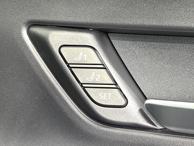 プリウス Ｚ　禁煙車　モデリスタエアロ　パノラマルーフ　全周囲カメラ　衝突被害軽減システム　レーダークルーズ　１２．３型ディスプレイオーディオ　電動リアゲート　前席シートエアコン　パワーシート　ＬＥＤヘッド　ＥＴＣ（35枚目）