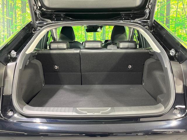 プリウス Ｚ　禁煙車　モデリスタエアロ　パノラマルーフ　全周囲カメラ　衝突被害軽減システム　レーダークルーズ　１２．３型ディスプレイオーディオ　電動リアゲート　前席シートエアコン　パワーシート　ＬＥＤヘッド　ＥＴＣ（43枚目）