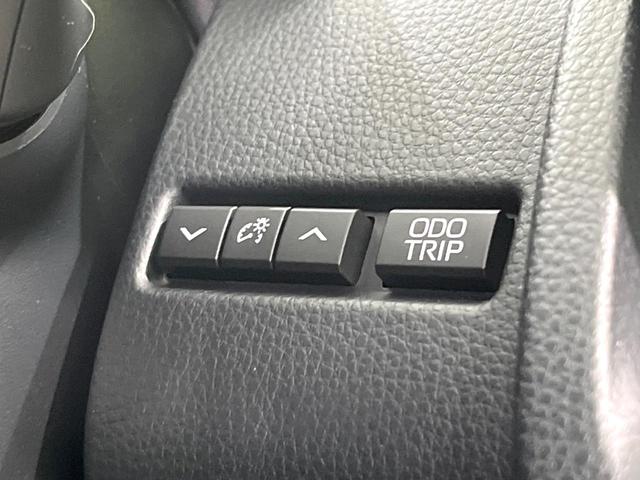 プリウス Ｚ　禁煙車　モデリスタエアロ　パノラマルーフ　全周囲カメラ　衝突被害軽減システム　レーダークルーズ　１２．３型ディスプレイオーディオ　電動リアゲート　前席シートエアコン　パワーシート　ＬＥＤヘッド　ＥＴＣ（48枚目）