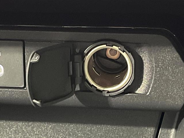 プリウス Ｚ　禁煙車　モデリスタエアロ　パノラマルーフ　全周囲カメラ　衝突被害軽減システム　レーダークルーズ　１２．３型ディスプレイオーディオ　電動リアゲート　前席シートエアコン　パワーシート　ＬＥＤヘッド　ＥＴＣ（59枚目）