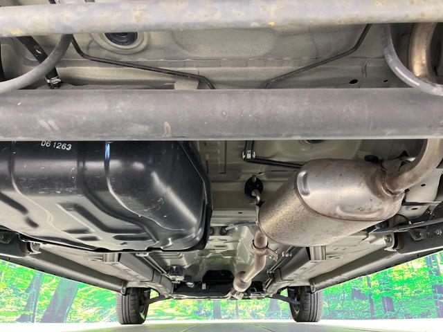 ハスラー ＪスタイルＩＩ　禁煙車　衝突被害軽減装置　純正ナビ　全周囲カメラ　ハーフレザーシート　ドラレコ　スマートキ　ＨＩＤヘッド　ＥＴＣ　純正１５インチアルミ　車線逸脱警報　オートライト　オートエアコン　Ｂｌｕｅｔｏｏｔｈ（19枚目）