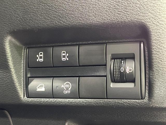 ｅＫクロススペース Ｔ　プラスエディション　ターボ　純正９型ＳＤナビ　全周囲カメラ　衝突被害軽減装置　マイパイロット　禁煙車　コーナーセンサー　スマートキー　ＬＥＤヘッド　ＥＴＣ　純正１５インチアルミ　オートライト　オートエアコン　車線逸脱警報（4枚目）