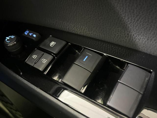 プリウス Ｓツーリングセレクション　禁煙車　ＴＲＤフルエアロ　９型ＢＩＧ－Ｘ　バックカメラ　衝突軽減装置　レーダークルーズ　ＥＴＣ　Ｂｌｕｅｔｏｏｔｈ　フルセグ　スマートキー　シートヒーター　ＬＥＤヘッドライト　ＬＥＤフォグ（38枚目）