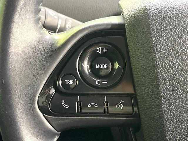 プリウス Ｓツーリングセレクション　禁煙車　ＴＲＤフルエアロ　９型ＢＩＧ－Ｘ　バックカメラ　衝突軽減装置　レーダークルーズ　ＥＴＣ　Ｂｌｕｅｔｏｏｔｈ　フルセグ　スマートキー　シートヒーター　ＬＥＤヘッドライト　ＬＥＤフォグ（42枚目）