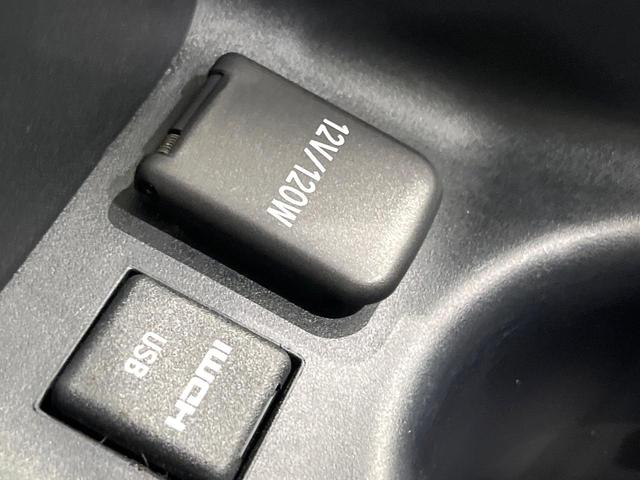 プリウス Ｓツーリングセレクション　禁煙車　ＴＲＤフルエアロ　９型ＢＩＧ－Ｘ　バックカメラ　衝突軽減装置　レーダークルーズ　ＥＴＣ　Ｂｌｕｅｔｏｏｔｈ　フルセグ　スマートキー　シートヒーター　ＬＥＤヘッドライト　ＬＥＤフォグ（56枚目）