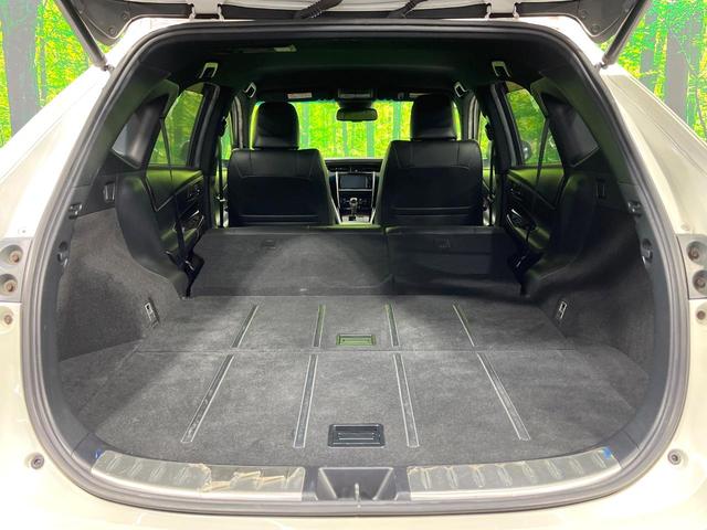 ハリアー プレミアム 禁煙車 モデリスタエアロ 純正ナビ バックカメラ 衝突軽減システム パワーバックドア ハーフレザーシート パワーシート レーンアシスト スマートキー LEDヘッドライト ETC クルーズコントロール(10枚目)