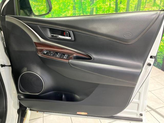 ハリアー プレミアム 禁煙車 モデリスタエアロ 純正ナビ バックカメラ 衝突軽減システム パワーバックドア ハーフレザーシート パワーシート レーンアシスト スマートキー LEDヘッドライト ETC クルーズコントロール(35枚目)