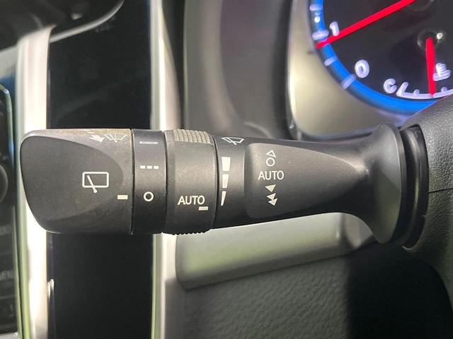 ハリアー プレミアム 禁煙車 モデリスタエアロ 純正ナビ バックカメラ 衝突軽減システム パワーバックドア ハーフレザーシート パワーシート レーンアシスト スマートキー LEDヘッドライト ETC クルーズコントロール(42枚目)