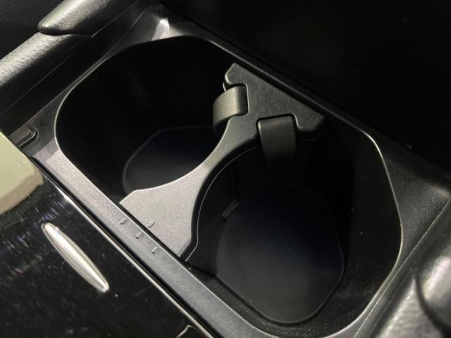 ハリアー プレミアム 禁煙車 モデリスタエアロ 純正ナビ バックカメラ 衝突軽減システム パワーバックドア ハーフレザーシート パワーシート レーンアシスト スマートキー LEDヘッドライト ETC クルーズコントロール(49枚目)