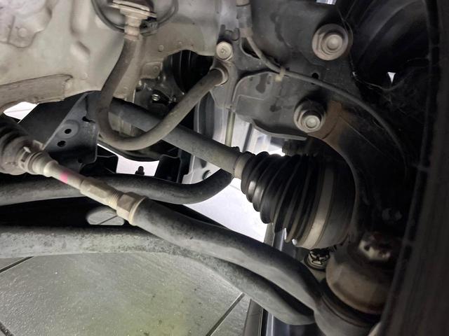 シエンタ ハイブリッドＧ　クエロ　禁煙車　ＳＤナビ　両側電動スライドドア　全周囲カメラ　衝突軽減装置　　ＥＴＣ　Ｂｌｕｅｔｏｏｔｈ　コーナーセンサー　スマートキー　ＬＥＤヘッド　ハーフレザーシート　シートヒーター　クルーズコントロール（20枚目）