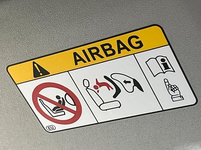 シエンタ ハイブリッドＧ　クエロ　禁煙車　ＳＤナビ　両側電動スライドドア　全周囲カメラ　衝突軽減装置　　ＥＴＣ　Ｂｌｕｅｔｏｏｔｈ　コーナーセンサー　スマートキー　ＬＥＤヘッド　ハーフレザーシート　シートヒーター　クルーズコントロール（60枚目）