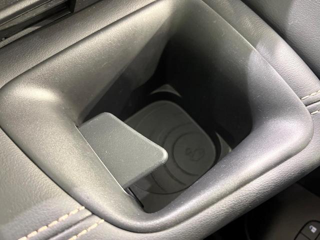 セレナ e-パワー ハイウェイスターV 禁煙車 純正12型ナビ 両側電動ドア 全周囲カメラ 衝突軽減システム レーダークルーズ コーナーセンサー スマートキー LEDヘッド ビルトインETC 純正16インチアルミ 車線逸脱警報(45枚目)