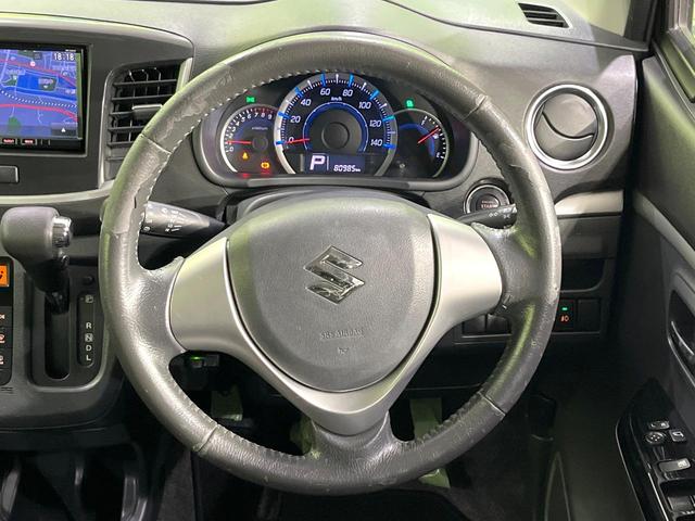 【ステアリングスイッチ】運転中、前方から目線をそらすことなく、オーディオ等の操作が可能な便利機能！安心＆快適なドライブを演出してくれます♪