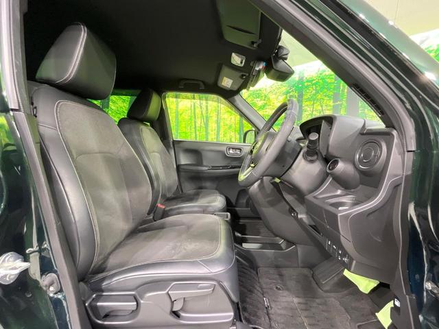 Ｎ－ＯＮＥ プレミアム　禁煙車　純正８型ナビ　バックカメラ　衝突軽減装置　合皮シート　シートヒーター　スマートキー　ＬＥＤヘッドライト　ＥＴＣ　オートエアコン　ドライブレコーダー　クルーズコントロール（7枚目）