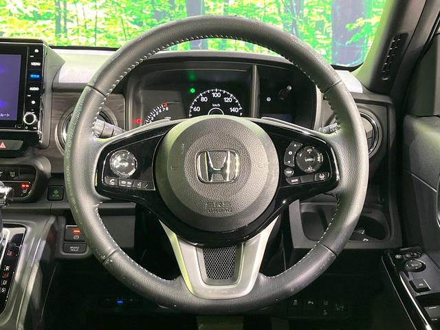 Ｎ－ＯＮＥ プレミアム　禁煙車　純正８型ナビ　バックカメラ　衝突軽減装置　合皮シート　シートヒーター　スマートキー　ＬＥＤヘッドライト　ＥＴＣ　オートエアコン　ドライブレコーダー　クルーズコントロール（12枚目）