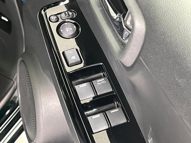 Ｎ－ＯＮＥ プレミアム　禁煙車　純正８型ナビ　バックカメラ　衝突軽減装置　合皮シート　シートヒーター　スマートキー　ＬＥＤヘッドライト　ＥＴＣ　オートエアコン　ドライブレコーダー　クルーズコントロール（40枚目）