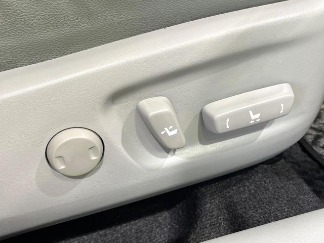 プリウス G 禁煙車 純正ナビ バックカメラ パワーシート スマートキー HIDヘッド ビルトインETC クルコン 純正15インチアルミ ステアリングスイッチ オートライト オートエアコン Bluetooth(7枚目)