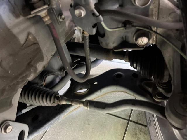 プリウス G 禁煙車 純正ナビ バックカメラ パワーシート スマートキー HIDヘッド ビルトインETC クルコン 純正15インチアルミ ステアリングスイッチ オートライト オートエアコン Bluetooth(21枚目)