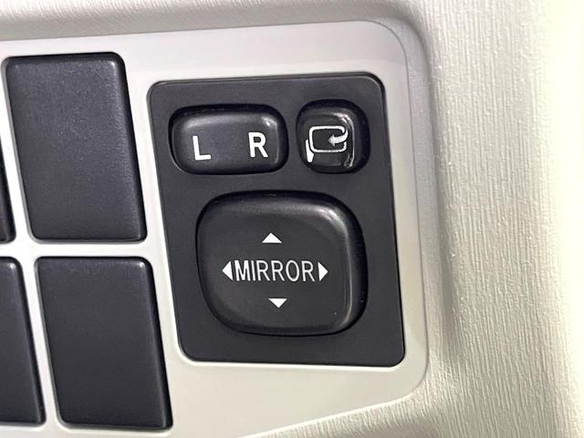 プリウス G 禁煙車 純正ナビ バックカメラ パワーシート スマートキー HIDヘッド ビルトインETC クルコン 純正15インチアルミ ステアリングスイッチ オートライト オートエアコン Bluetooth(46枚目)