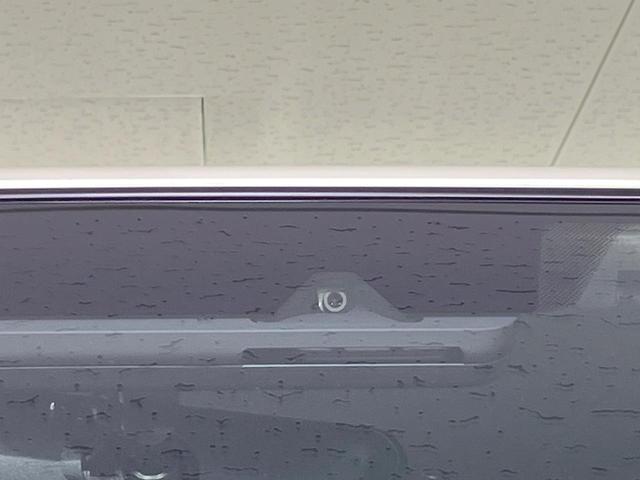 ハイエースバン ロングDX GLパッケージ 禁煙車 4WD ディーゼル 衝突軽減装置 両側スライドドア LEDヘッド デジタルインナーミラー 100V電源 オートハイビーム レーンアシスト オートライト プライバシーガラス(3枚目)