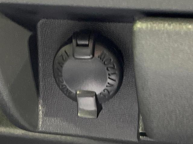 ハイエースバン ロングDX GLパッケージ 禁煙車 4WD ディーゼル 衝突軽減装置 両側スライドドア LEDヘッド デジタルインナーミラー 100V電源 オートハイビーム レーンアシスト オートライト プライバシーガラス(53枚目)