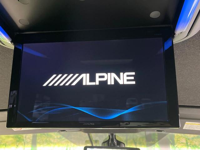 セレナ ｅ－パワー　オーテック　スポーツスペック　禁煙車　ＢＩＧ－Ｘ１１インチナビ　後席モニター　両側電動スライドドア　衝突軽減システム　全周囲カメラ　２トーンカラー　ハーフレザーシート　ＥＴＣ　Ｂｌｕｅｔｏｏｔｈ　デジタルインナーミラー（4枚目）