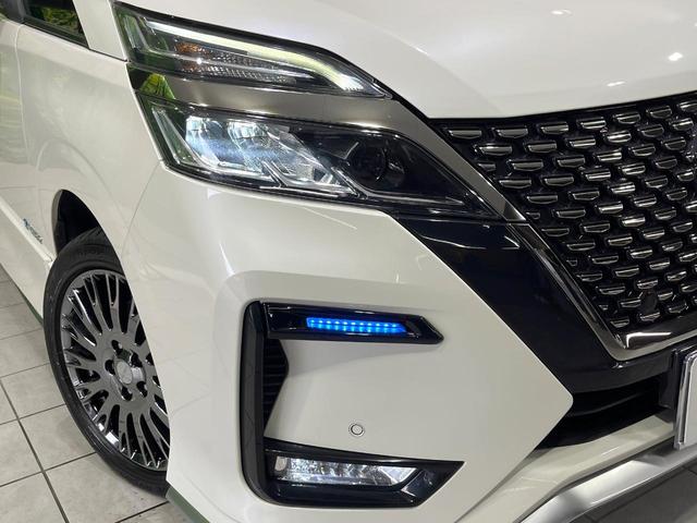 セレナ ｅ－パワー　オーテック　スポーツスペック　禁煙車　ＢＩＧ－Ｘ１１インチナビ　後席モニター　両側電動スライドドア　衝突軽減システム　全周囲カメラ　２トーンカラー　ハーフレザーシート　ＥＴＣ　Ｂｌｕｅｔｏｏｔｈ　デジタルインナーミラー（13枚目）