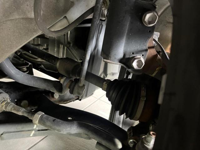 セレナ ｅ－パワー　オーテック　スポーツスペック　禁煙車　ＢＩＧ－Ｘ１１インチナビ　後席モニター　両側電動スライドドア　衝突軽減システム　全周囲カメラ　２トーンカラー　ハーフレザーシート　ＥＴＣ　Ｂｌｕｅｔｏｏｔｈ　デジタルインナーミラー（21枚目）