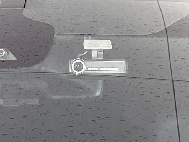 セレナ ｅ－パワー　オーテック　スポーツスペック　禁煙車　ＢＩＧ－Ｘ１１インチナビ　後席モニター　両側電動スライドドア　衝突軽減システム　全周囲カメラ　２トーンカラー　ハーフレザーシート　ＥＴＣ　Ｂｌｕｅｔｏｏｔｈ　デジタルインナーミラー（63枚目）