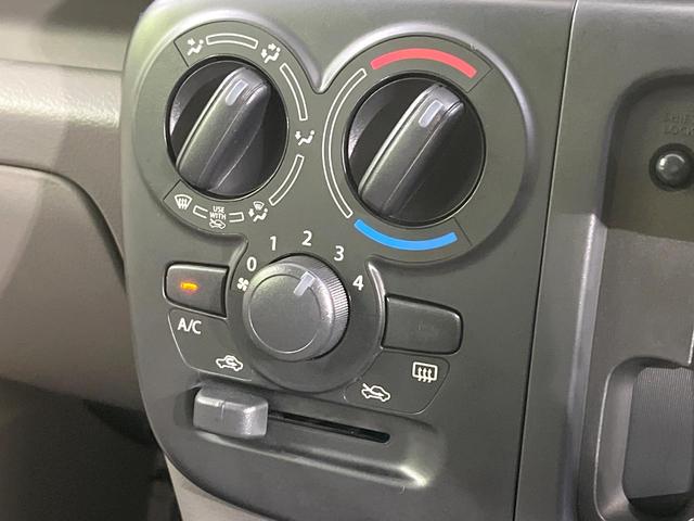 ＮＶ１００クリッパーバン ＤＸ　禁煙車　オーディオ　ＥＴＣ　オートライト　キーレスエントリー　横滑り防止装置　ＣＤ再生　エアコン　プライバシーガラス　電動格納ミラー　衝突安全ボディ　ヘッドライトレベライザー（6枚目）