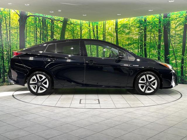 プリウス Aツーリングセレクション 純正SDナビ バックカメラ セーフティーセンスP レーダークルーズ 禁煙車 合皮シート シートヒータ コーナーセンサ スマートキ LEDヘッド ETC 純正17インチアルミ ヘッドアップディスプレイ(25枚目)