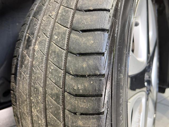 プリウス Aツーリングセレクション 純正SDナビ バックカメラ セーフティーセンスP レーダークルーズ 禁煙車 合皮シート シートヒータ コーナーセンサ スマートキ LEDヘッド ETC 純正17インチアルミ ヘッドアップディスプレイ(29枚目)