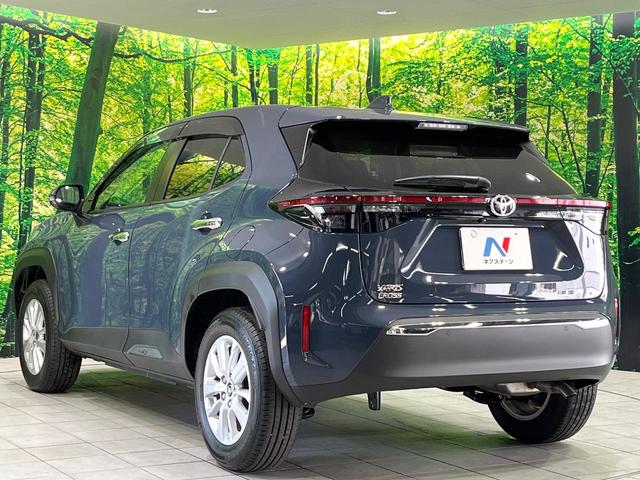 ヤリスクロス G 禁煙車 純正8型ディスプレイオーディオ 全周囲カメラ 衝突軽減装置 レーダークルーズ ETC ドラレコ Bluetooth 純正16インチアルミ オートハイビーム クリアランスソナー スマートキー(24枚目)