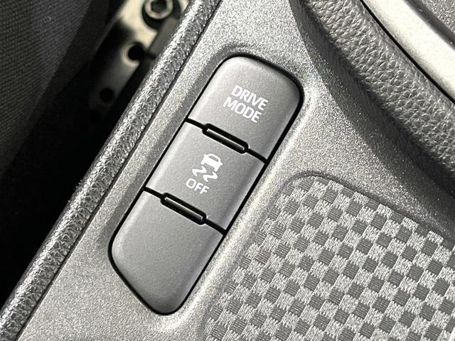 ヤリスクロス G 禁煙車 純正8型ディスプレイオーディオ 全周囲カメラ 衝突軽減装置 レーダークルーズ ETC ドラレコ Bluetooth 純正16インチアルミ オートハイビーム クリアランスソナー スマートキー(51枚目)