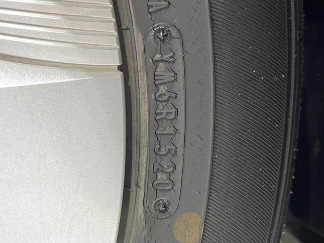 アクア G 後期 禁煙車 純正ナビ バックカメラ 衝突被害軽減 クルコン ETC LEDヘッド LEDフォグ スマートキー オートエアコン オートハイビーム 車線逸脱警報 Bluetooth ステアリングスイッチ(32枚目)