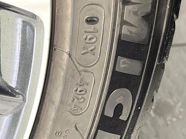 カローラクロス ハイブリッド　Ｚ　パノラマルーフ　禁煙車　１０．５型ディスプレイオーディオ　全周囲カメラ　衝突軽減装置　レーダークルーズ　シートヒーター　パワーシート　ブレーキホールド　ＥＴＣ　オートハイビーム　純正１８インチアルミ（23枚目）