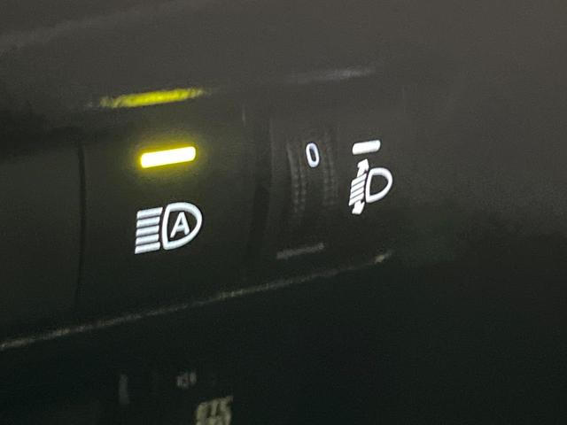 カローラクロス ハイブリッド　Ｚ　パノラマルーフ　禁煙車　１０．５型ディスプレイオーディオ　全周囲カメラ　衝突軽減装置　レーダークルーズ　シートヒーター　パワーシート　ブレーキホールド　ＥＴＣ　オートハイビーム　純正１８インチアルミ（39枚目）