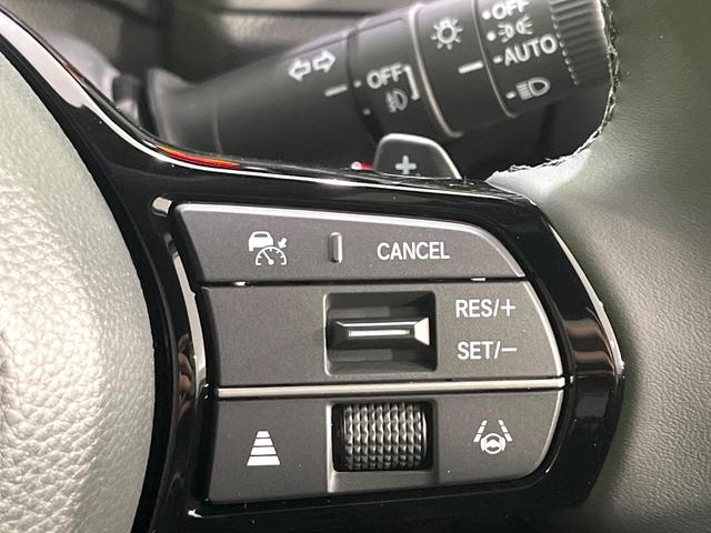 ステップワゴン ｅ：ＨＥＶスパーダ　登録済み未使用車　両側電動スライドドア　レーダークルーズ　電動リアゲート　ハーフレザーシート　コーナーセンサー　スマートキー　ＬＥＤヘッド　純正１６インチアルミ　オートライト　デュアルエアコン（5枚目）