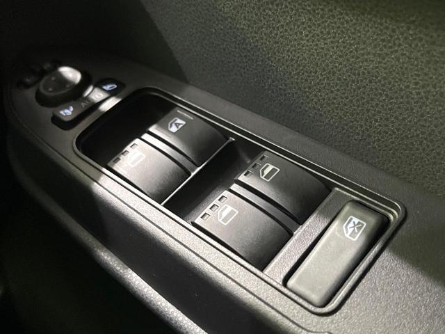 タント カスタムＲＳ　禁煙車　ターボ　純正１０型ナビ　両側電動スライド　全周囲カメラ　衝突被害軽減システム　レーダークルーズ　ハーフレザーシート　ドラレコ　コーナーセンサー　スマートキー　ＬＥＤヘッド　ビルトインＥＴＣ（38枚目）