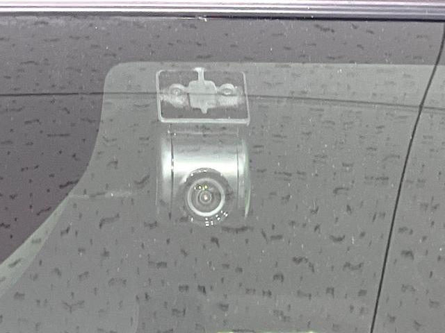 タント カスタムＲＳ　禁煙車　ターボ　純正１０型ナビ　両側電動スライド　全周囲カメラ　衝突被害軽減システム　レーダークルーズ　ハーフレザーシート　ドラレコ　コーナーセンサー　スマートキー　ＬＥＤヘッド　ビルトインＥＴＣ（60枚目）