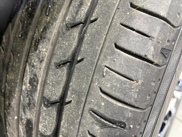 ヴェルファイア ２．５Ｚ　Ｇエディション　禁煙車　１０型ＳＤナビ　バックカメラ　衝突軽減装置　両側電動スライド　レーダークルーズ　シートエアコン　オットマン　ＬＥＤヘッド　ＬＥＤフォグ　ステアリングヒーター　パワーシート　ブレーキホールド（35枚目）