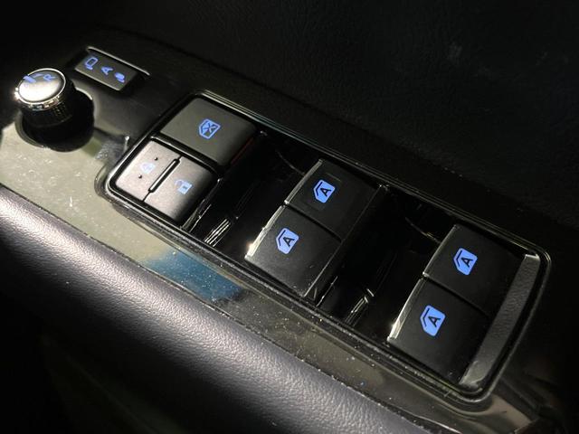 ヴェルファイア ２．５Ｚ　Ｇエディション　禁煙車　１０型ＳＤナビ　バックカメラ　衝突軽減装置　両側電動スライド　レーダークルーズ　シートエアコン　オットマン　ＬＥＤヘッド　ＬＥＤフォグ　ステアリングヒーター　パワーシート　ブレーキホールド（42枚目）
