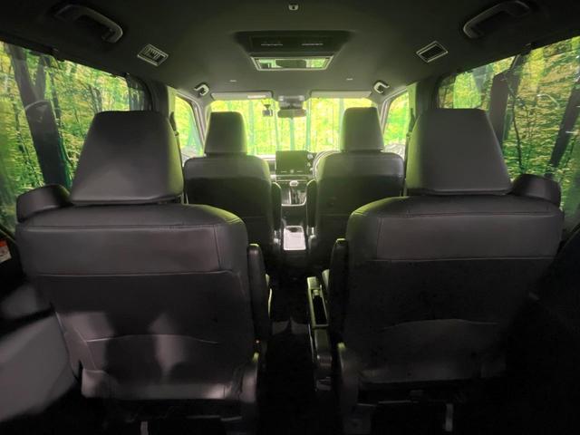 ヴォクシー ハイブリッドＳ－Ｚ　モデリスタエアロ　禁煙車　後席モニター　純正１０．５型ディスプレイオーディオ　バックカメラ　両側電動スライド　衝突軽減装置　レーダークルーズ　シートヒーター　クリアランスソナー　オートハイビーム（29枚目）