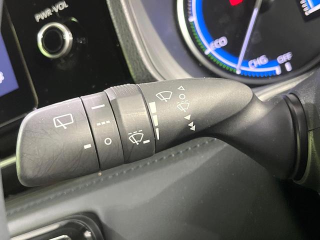ヴォクシー ハイブリッドＳ－Ｚ　モデリスタエアロ　禁煙車　後席モニター　純正１０．５型ディスプレイオーディオ　バックカメラ　両側電動スライド　衝突軽減装置　レーダークルーズ　シートヒーター　クリアランスソナー　オートハイビーム（48枚目）