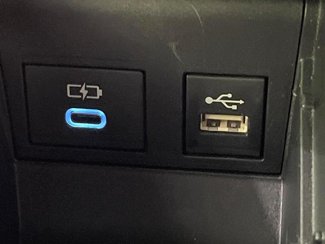 ヴォクシー ハイブリッドＳ－Ｚ　モデリスタエアロ　禁煙車　後席モニター　純正１０．５型ディスプレイオーディオ　バックカメラ　両側電動スライド　衝突軽減装置　レーダークルーズ　シートヒーター　クリアランスソナー　オートハイビーム（63枚目）