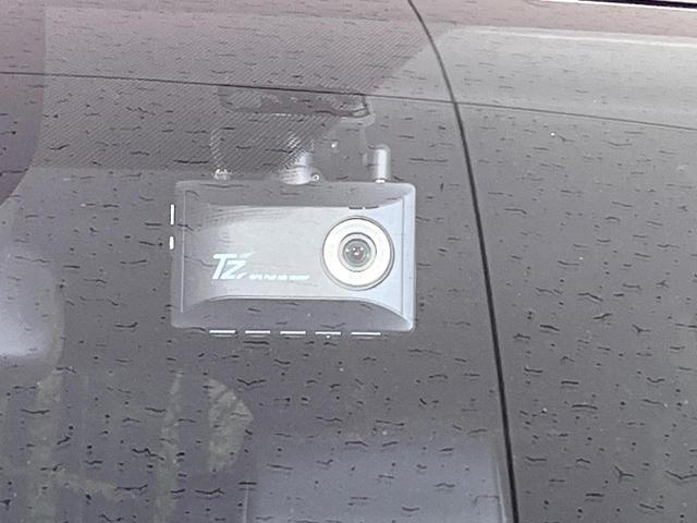 ヴォクシー ハイブリッドＳ－Ｚ　モデリスタエアロ　禁煙車　後席モニター　純正１０．５型ディスプレイオーディオ　バックカメラ　両側電動スライド　衝突軽減装置　レーダークルーズ　シートヒーター　クリアランスソナー　オートハイビーム（71枚目）