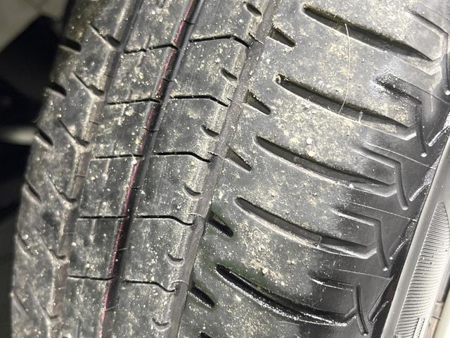 ムーヴキャンバス Ｘメイクアップリミテッド　ＳＡＩＩＩ　禁煙車　ＳＤナビ　全周囲カメラ　衝突軽減装置　両側電動スライド　ＥＴＣ　ドラレコ　Ｂｌｕｅｔｏｏｔｈ　オートハイビーム　オートエアコン　スマートキー　アイドリングストップ　ステアリングスイッチ　ＣＤ（33枚目）